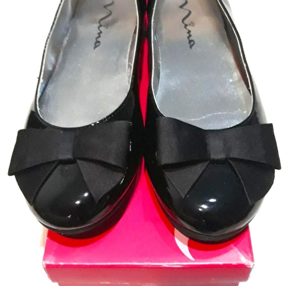 Brand Nina (Pegasus), Size Big Girl 5, Black Patent